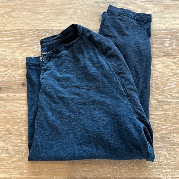 Banana Republic Long Sleeve - Picture 3 of 3